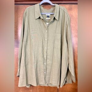 Women’s Lightweight Button-Down Shirt in Olive Green